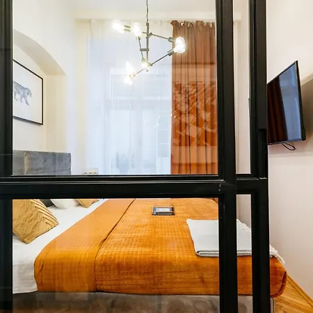 Crystal House - Loftaffair Collection