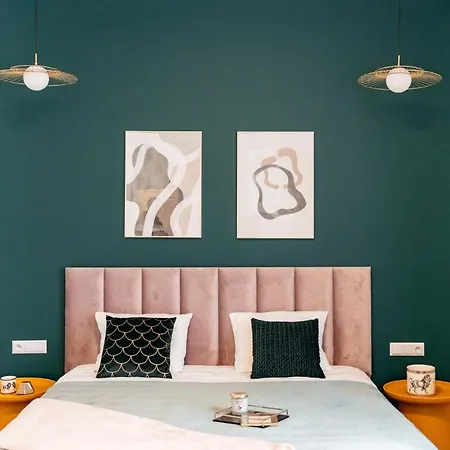 Crystal House - Loftaffair Collection Daire