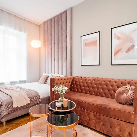 Daire Crystal House - Loftaffair Collection