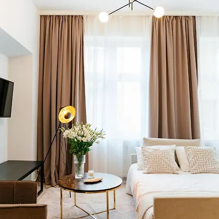 Crystal House - Loftaffair Collection Apartment *