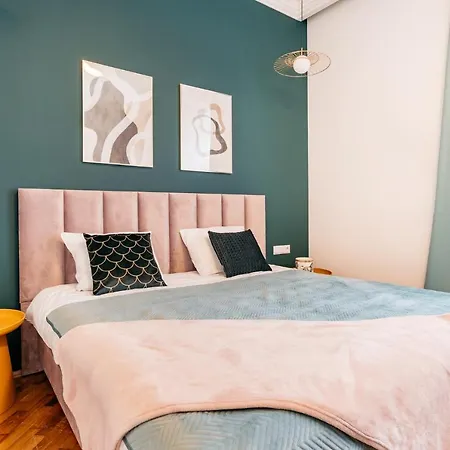 Apartment Crystal House - Loftaffair Collection