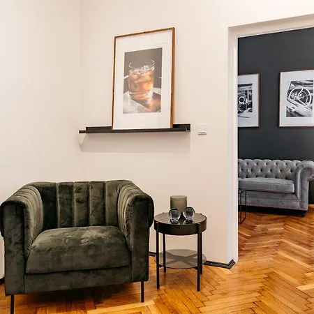 Crystal House - Loftaffair Collection *