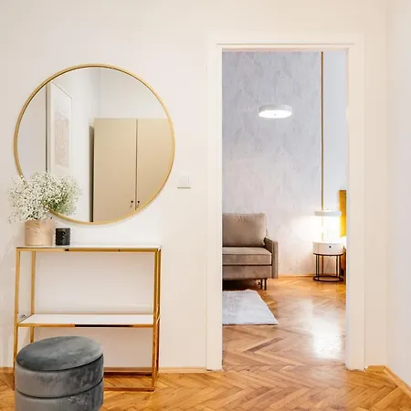 Crystal House - Loftaffair Collection Daire Krakow