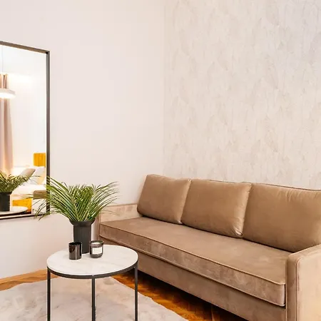 Crystal House - Loftaffair Collection Apartamento *