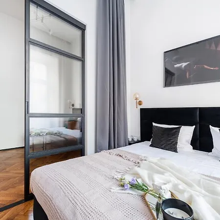 Crystal House - Loftaffair Collection