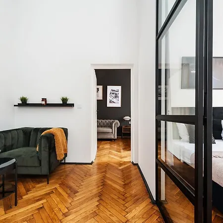 Crystal House - Loftaffair Collection *