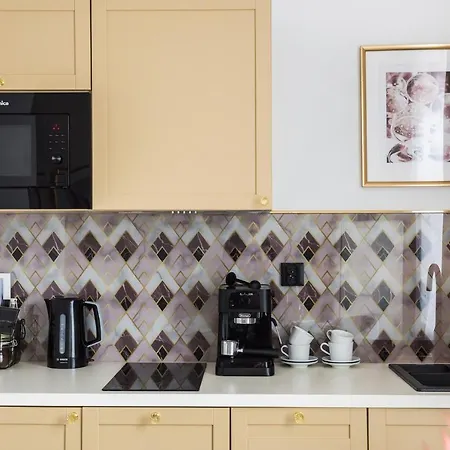 Crystal House - Loftaffair Collection Apartment *