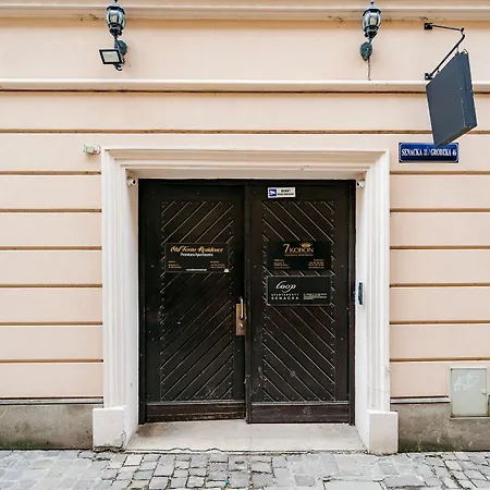 Crystal House - Loftaffair Collection Daire