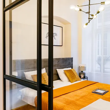 Crystal House - Loftaffair Collection Daire *