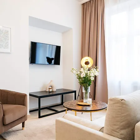 Daire Crystal House - Loftaffair Collection *