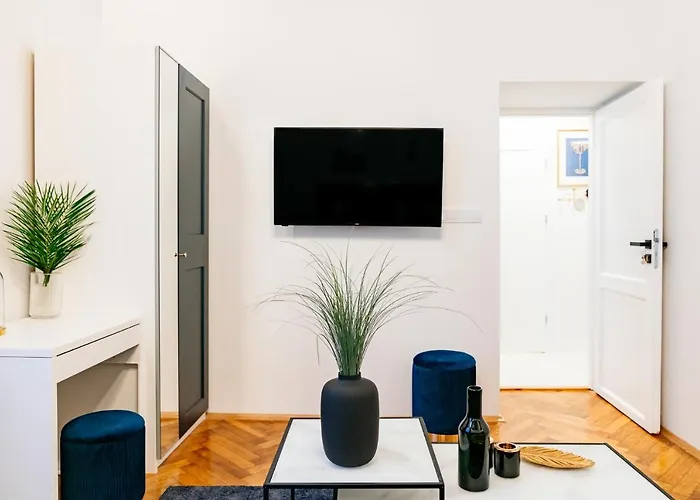 Crystal House - Loftaffair Collection * Krakow