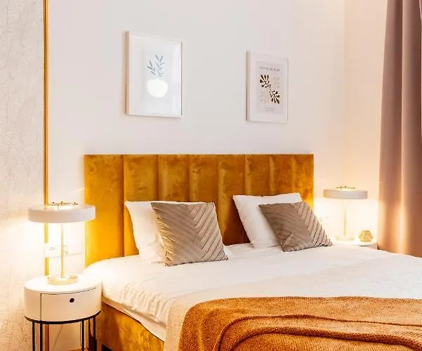 Crystal House - Loftaffair Collection