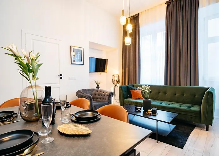 Daire Crystal House - Loftaffair Collection