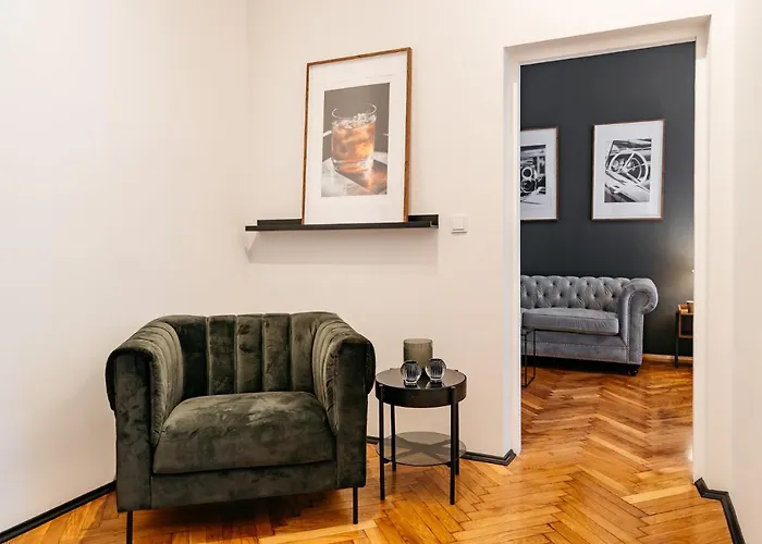 Crystal House - Loftaffair Collection *