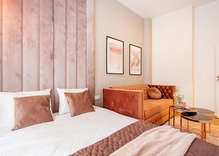 Crystal House - Loftaffair Collection