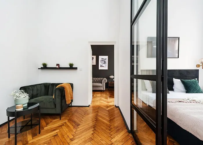 Crystal House - Loftaffair Collection *