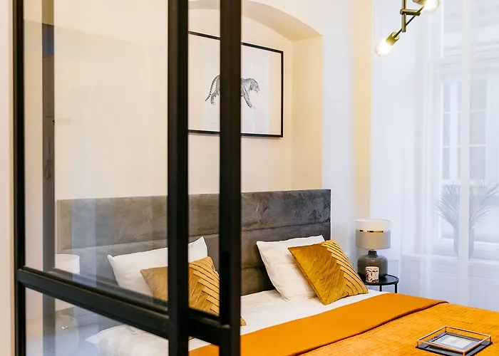 Crystal House - Loftaffair Collection Apartment *