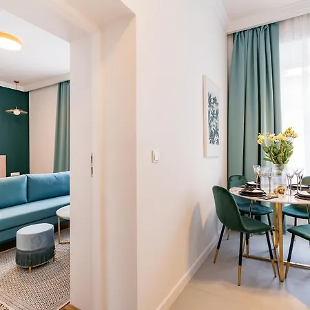 Crystal House - Loftaffair Collection *