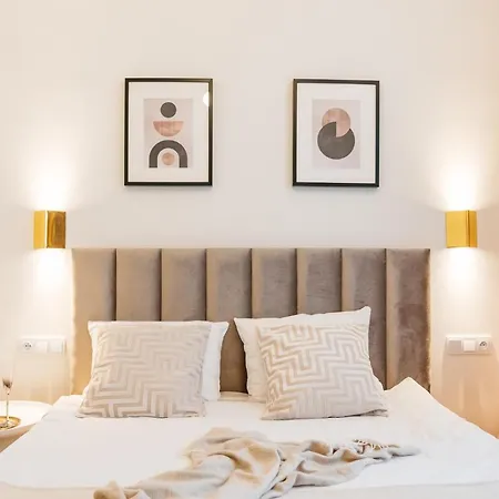 Crystal House - Loftaffair Collection *