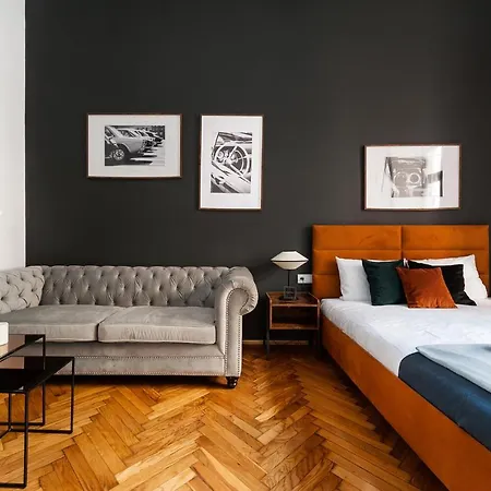 Crystal House - Loftaffair Collection *